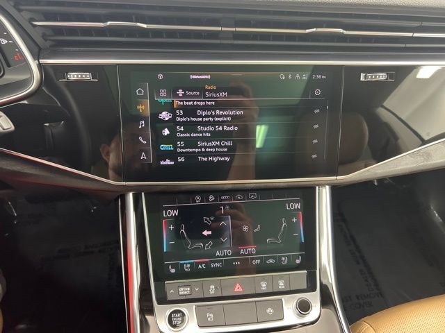 Used 2023 Audi Q8 Premium Plus w/ Premium Plus Package AWD/4WD image 18