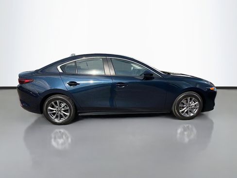 Used 2024 MAZDA MAZDA3 s image 2