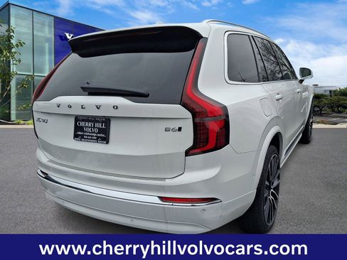 New 2026 Volvo XC90 B6 Plus w/ Protection Package Premier image 5