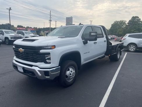 New 2025 Chevrolet Silverado 3500 W/T w/ WT Convenience Package image 3