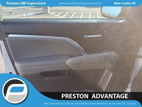 New 2026 Chevrolet Colorado ZR2 w/ Technology Package AWD/4WD image 10