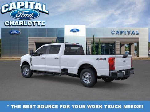New 2026 Ford F250 XL w/ XL Chrome Package image 4