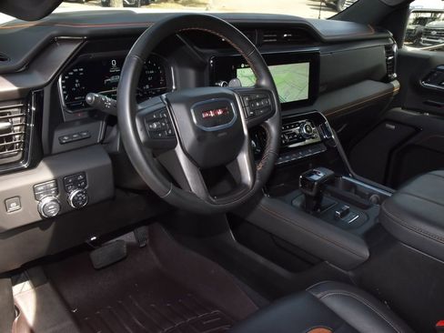Used 2025 GMC Sierra 1500 AT4 w/ AT4 Premium Package image 35