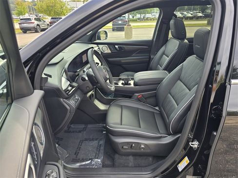 New 2026 Buick Enclave Avenir w/ Super Cruise Package image 14