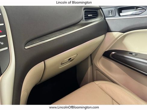 Used 2019 Lincoln MKC Reserve image 47