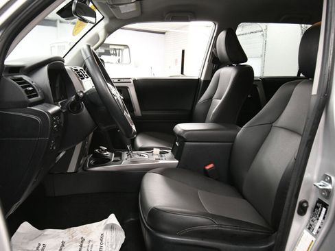 Certified 2024 Toyota 4Runner SR5 Premium image 9