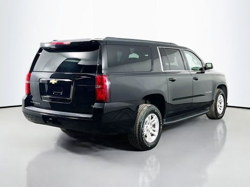Used 2019 Chevrolet Suburban LT image 5