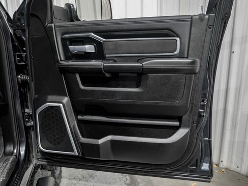 Used 2022 RAM 2500 Laramie image 46