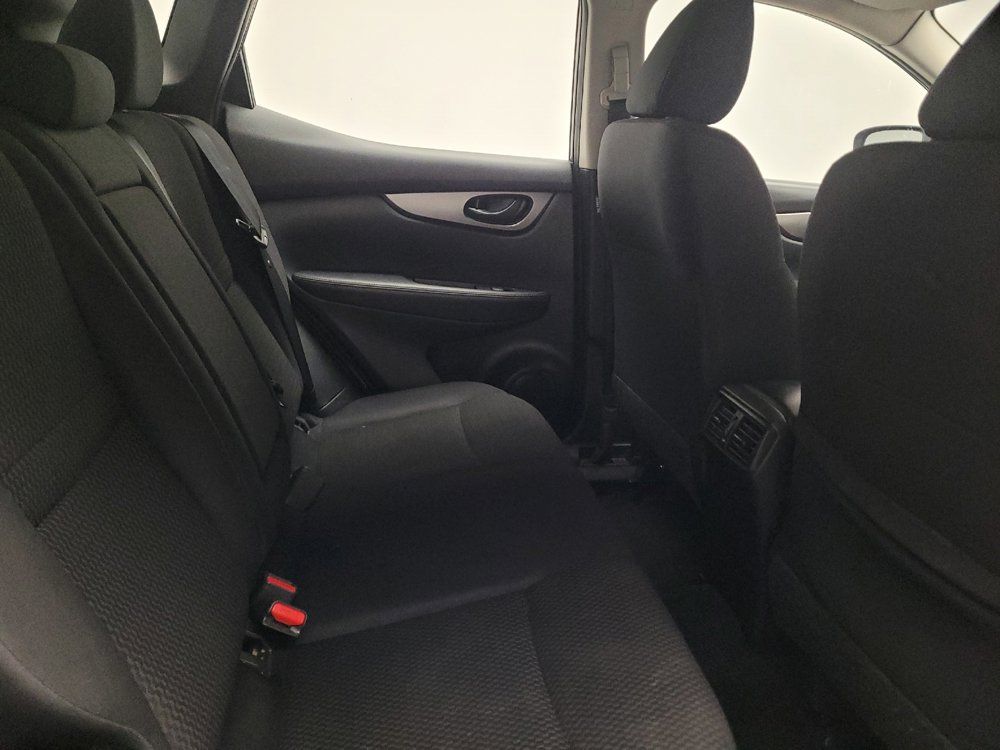 Used 2019 Nissan Rogue Sport S w/ Appearance Package FWD image 19
