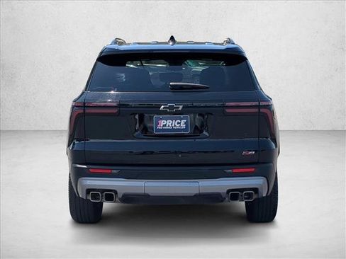 Used 2025 Chevrolet Traverse Z71 AWD/4WD image 7