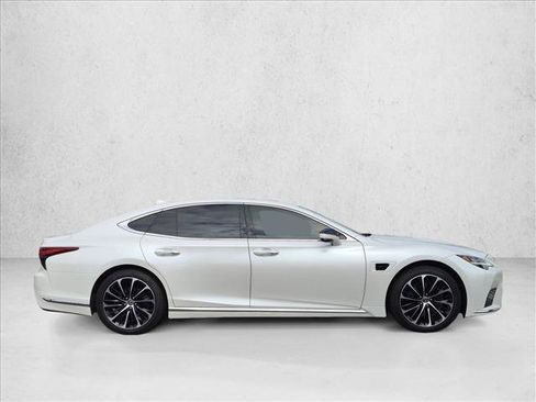 Used 2023 Lexus LS 500h AWD w/ Luxury Package image 5