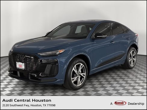 New 2027 Audi Q6 e-tron Premium Plus AWD/4WD image 1