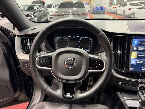 Used 2020 Volvo XC60 T5 R-Design w/ Protection Package Premier FWD image 41