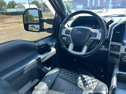 Used 2022 Ford F250 Lariat w/ Tremor Off-Road Package AWD/4WD image 42