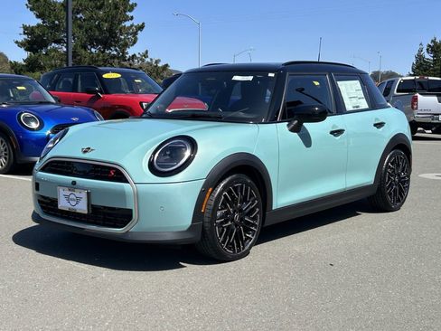 New 2026 MINI Cooper S image 1