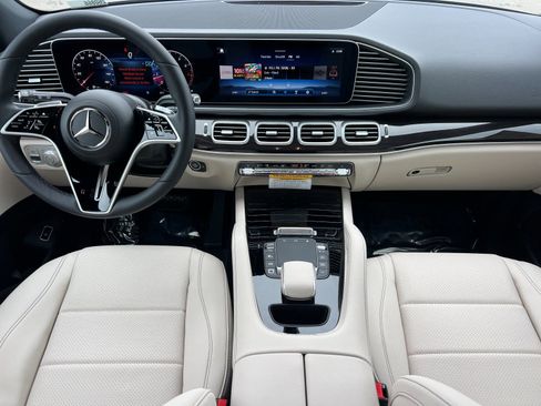 New 2026 Mercedes-Benz GLE 350 4MATIC image 3