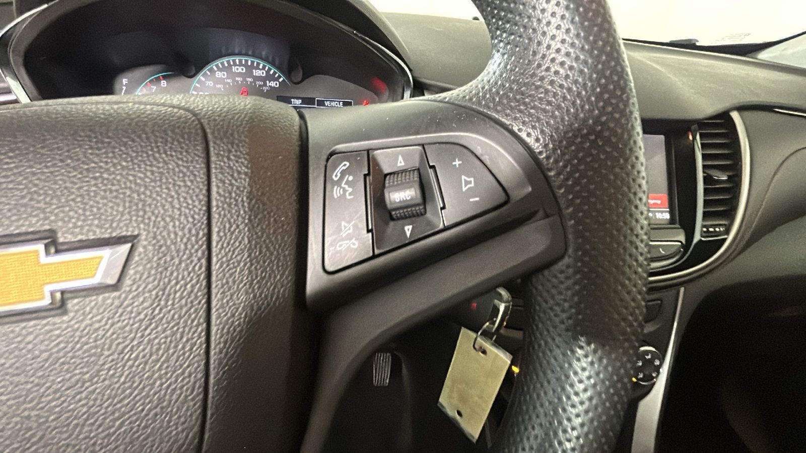 Used 2018 Chevrolet Trax LS FWD image 19