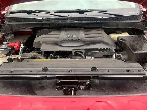 Used 2023 Nissan Titan SV w/ SV Convenience Package image 30