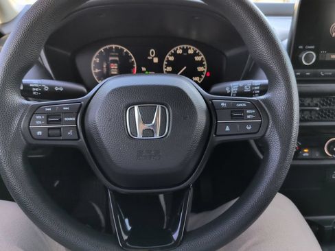 Used 2025 Honda HR-V LX image 16