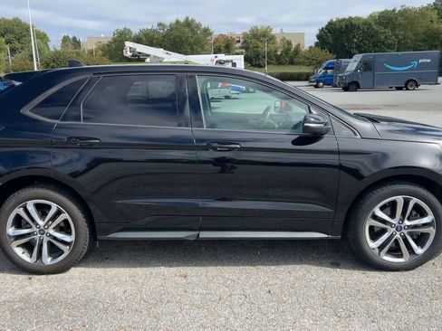 Used 2018 Ford Edge Sport w/ Technology Package image 10