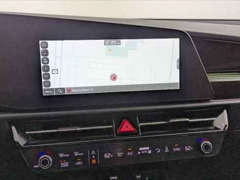 Used 2023 Kia Niro Wind FWD image 28