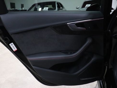 Used 2019 Audi S4 Prestige w/ Prestige Package image 14