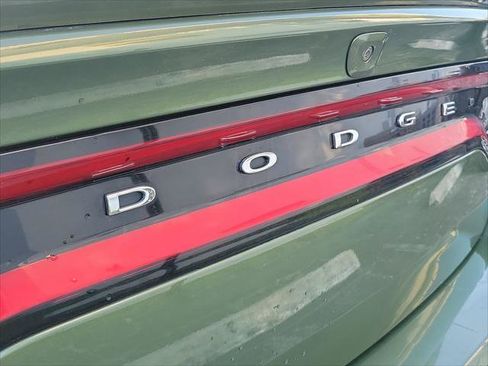 Used 2019 Dodge Charger SXT w/ Cold Weather Package AWD/4WD image 8