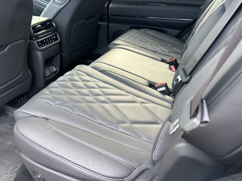 Used 2026 Genesis GV80 3.5T e-SC image 33