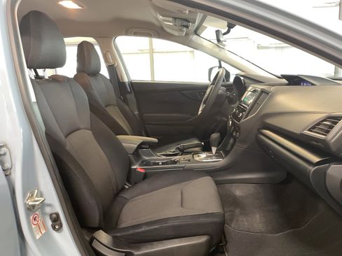 Used 2019 Subaru Crosstrek 2.0i image 14