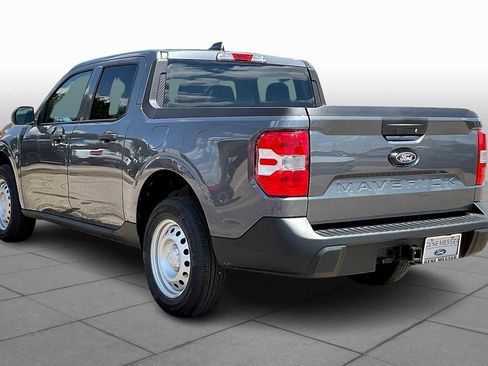 New 2025 Ford Maverick XL image 12