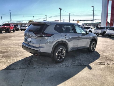 New 2026 Nissan Rogue SV w/ Cold Weather Package image 8