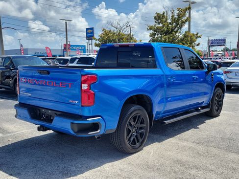Used 2025 Chevrolet Silverado 1500 RST w/ Convenience Package II RWD image 4