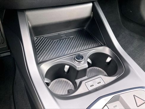 Certified 2025 BMW M235i xDrive w/ Technology Package image 33