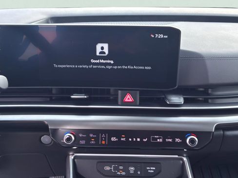 New 2026 Kia Carnival SX FWD image 29