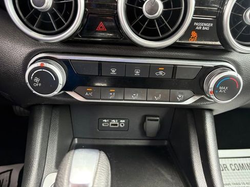 Used 2022 Nissan Sentra SV image 27