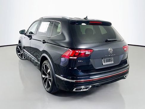 Used 2024 Volkswagen Tiguan SEL R-Line image 5