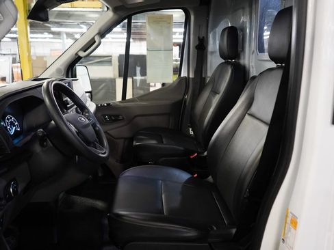 Used 2024 Ford Transit 250 148 Medium Roof w/ Load Area Protection Package RWD image 15