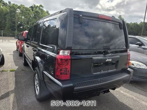 Used 2007 Jeep Commander Sport w/ Sun/Sound Group RWD image 2