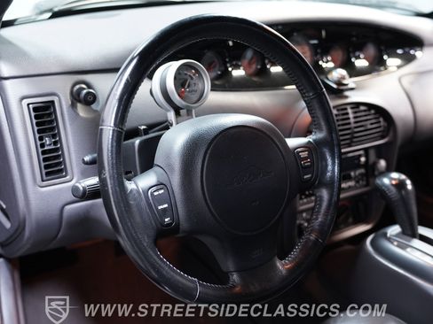 Used 1999 Plymouth Prowler RWD image 31