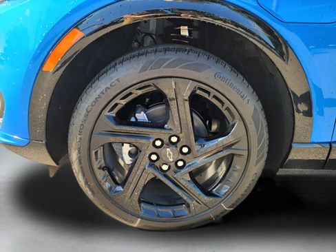 New 2026 Chevrolet Equinox EV RS image 25