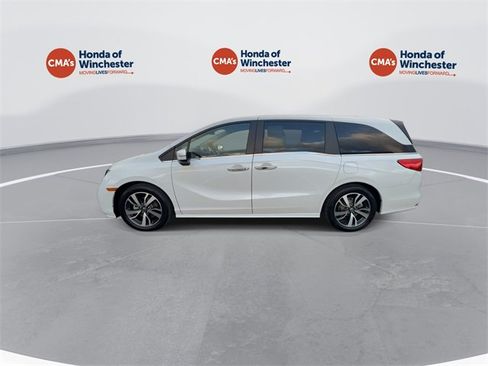 Certified 2023 Honda Odyssey Touring image 6