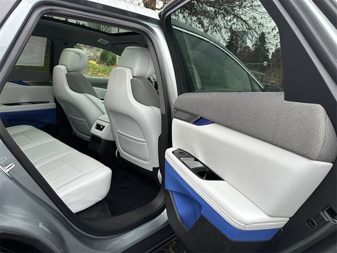 New 2026 Cadillac Optiq Luxury 1 image 13