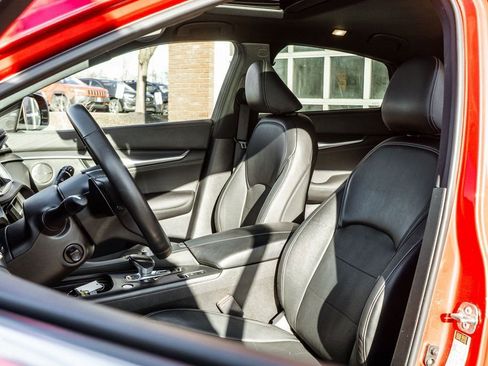 Used 2022 INFINITI QX55 Essential w/ Proassist Package image 6