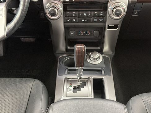 Used 2023 Toyota 4Runner Limited AWD/4WD image 18