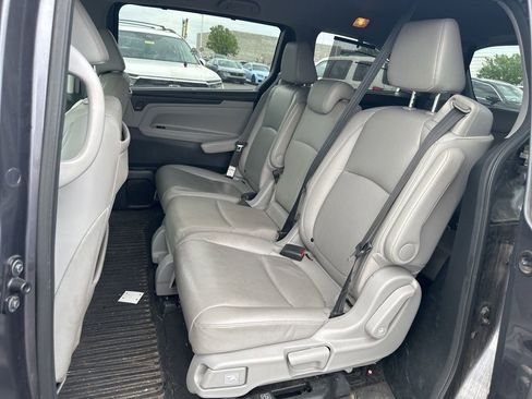 Used 2021 Honda Odyssey Touring image 16
