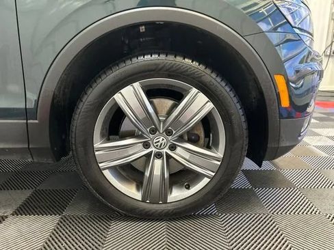 Used 2019 Volkswagen Tiguan SEL Premium AWD/4WD image 25