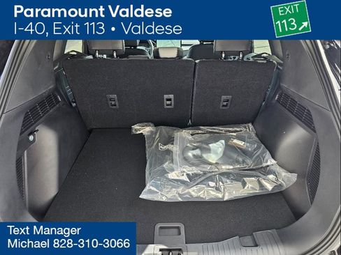 Used 2024 Ford Escape SE image 12