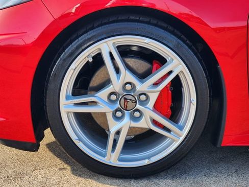 Used 2023 Chevrolet Corvette Stingray Coupe w/ 1LT RWD image 10
