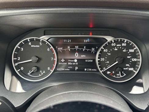 Used 2023 Nissan Rogue SL w/ SL Premium Package image 18