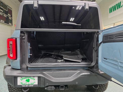 Used 2022 Ford Bronco Badlands image 19